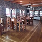 Zlatna Nit Pansion 3* Bosanska Krupa