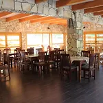 Zlatna Nit Pansion فندق مبيت وإفطار 3*