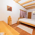 Zlatna Nit Pansion