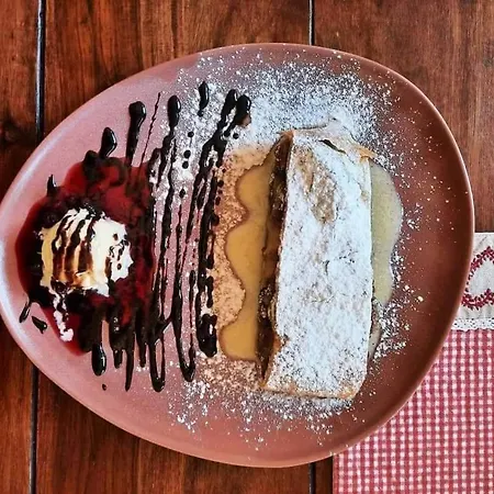 Zlatna Nit 4* Bosanska Krupa