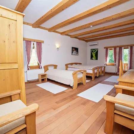 Zlatna Nit Pansion Bed & Breakfast Bosanska Krupa
