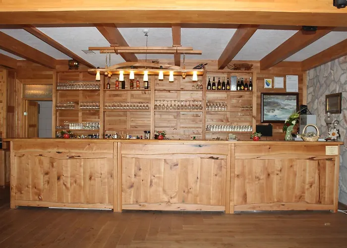 Zlatna Nit Pansion 4*