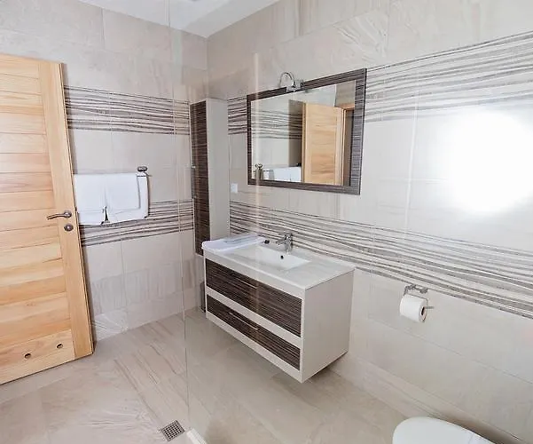 Zlatna Nit Pansion Bed & Breakfast