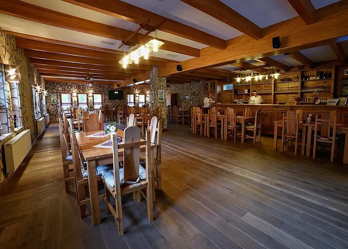 Zlatna Nit Pansion Bed & Breakfast 4*