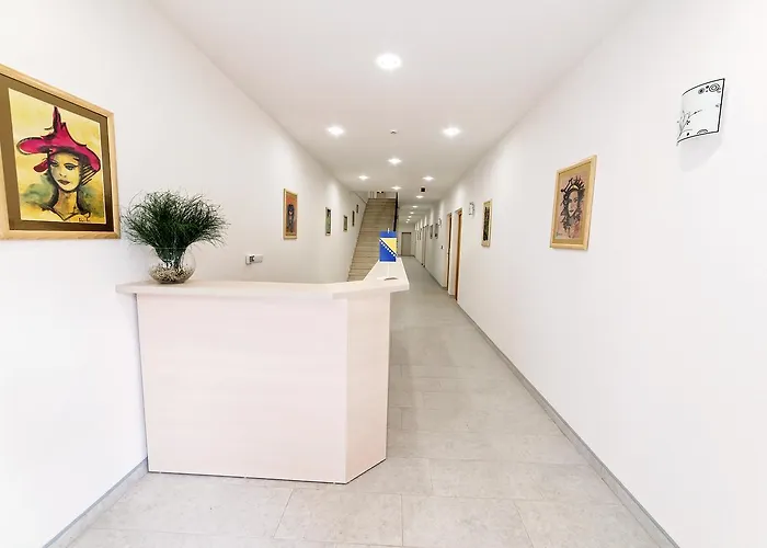 Bed & Breakfast Zlatna Nit Pansion 4*